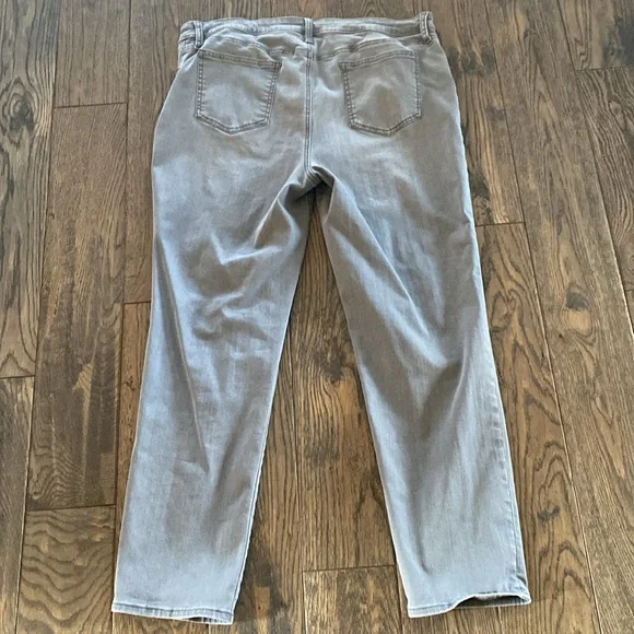 Gray Girlfriend Slim Leg Ankle sz 2.5R - Picture 2 of 5